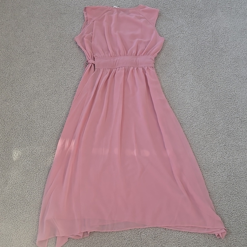 NWT Caara Clara Side Buckle Pink Handkerchief Hem Wrap Midi Dress Size Medium - Picture 8 of 10